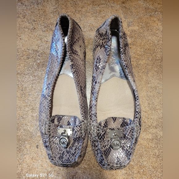 Michael Kors Hamilton python embossed leather loafers - Picture 1 of 9